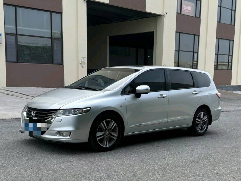 青岛10年本田奥德赛2