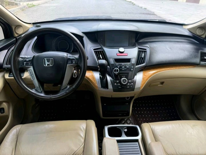 青岛10年本田奥德赛5