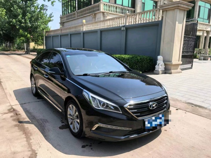 保定15年现代索纳塔九5