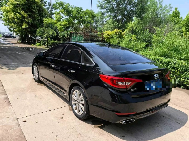 保定15年现代索纳塔九6