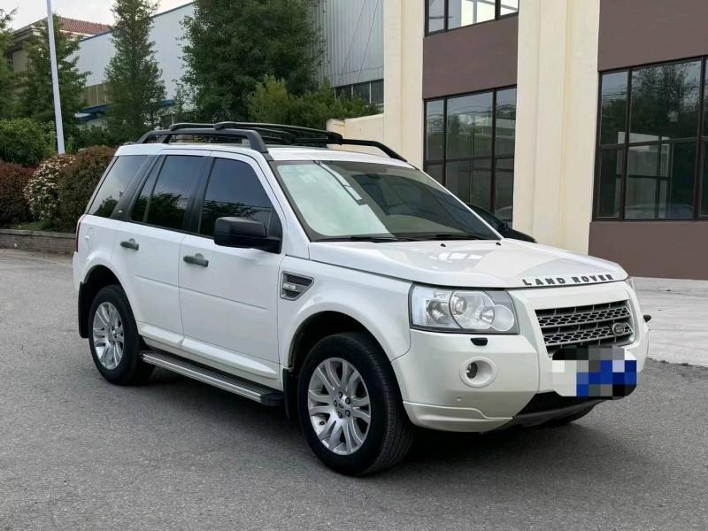 青岛10年路虎神行者3