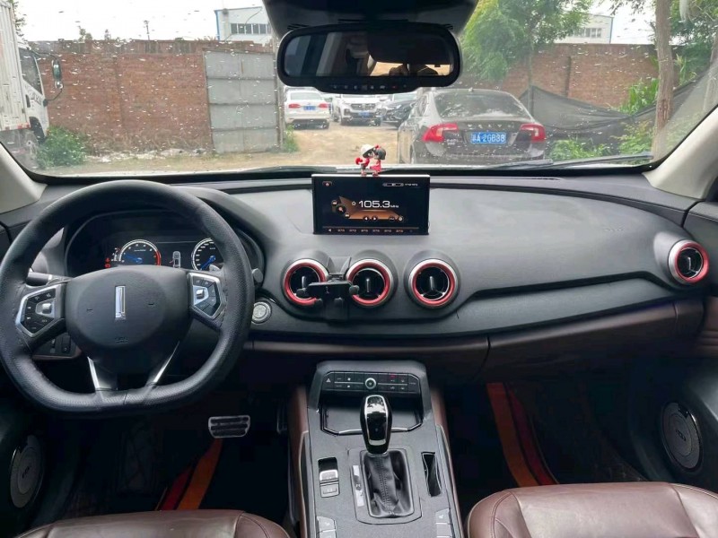 保定18年长城汽车WEY VV75