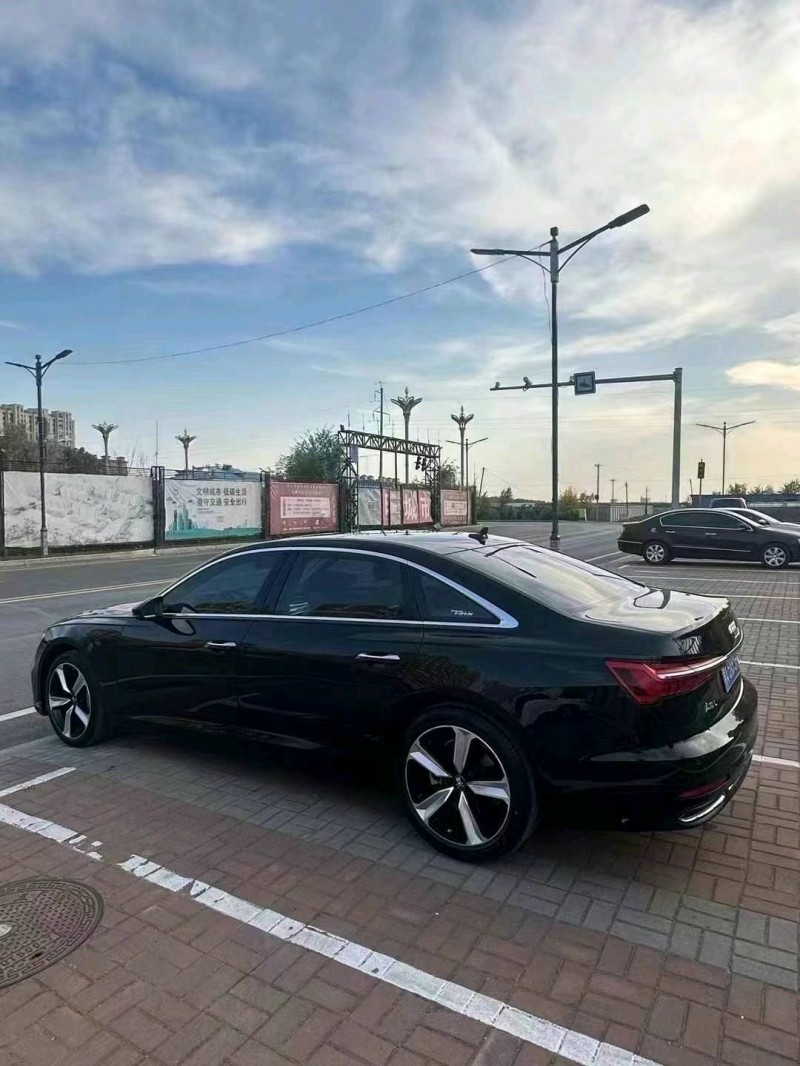 哈爾濱19年奧迪A6L9