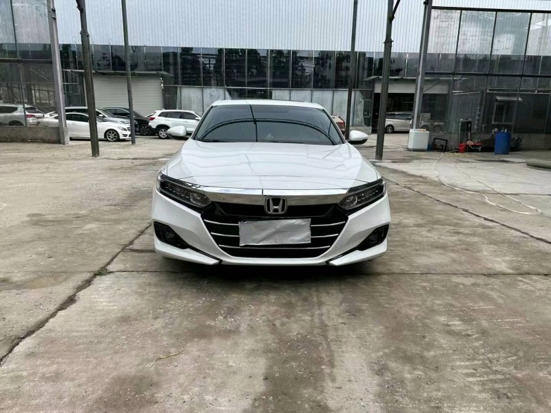 徐州22年本田雅阁1