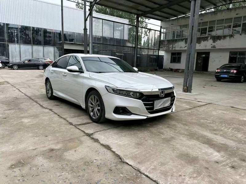 徐州22年本田雅阁3