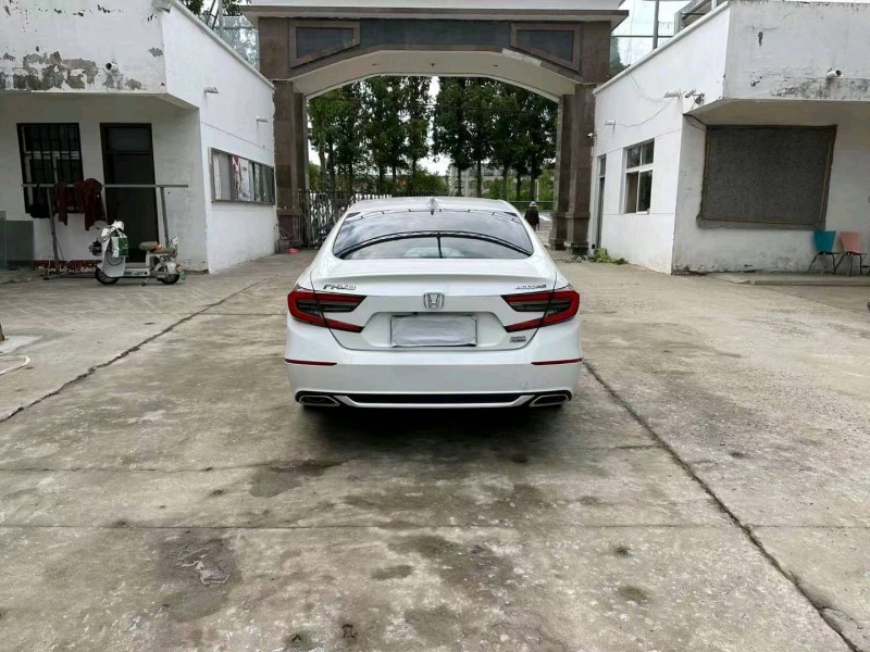 徐州22年本田雅阁9