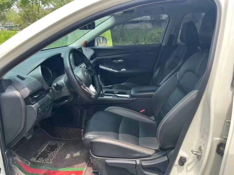 潍坊21年日产轩逸4