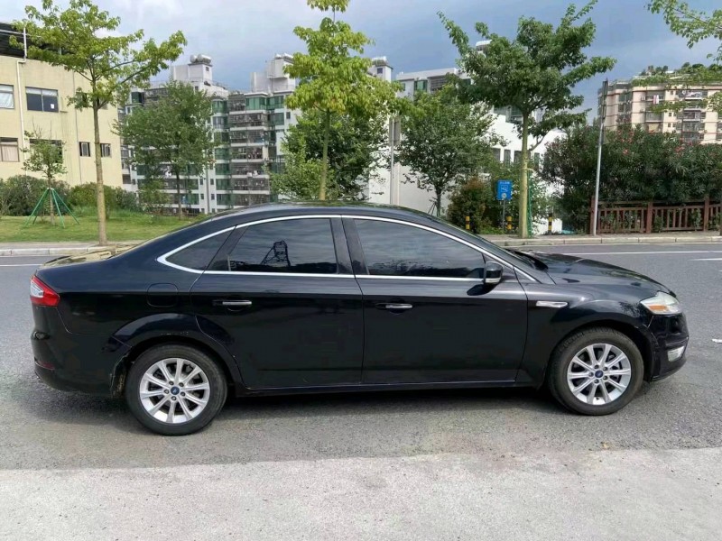 广州13年福特蒙迪欧4