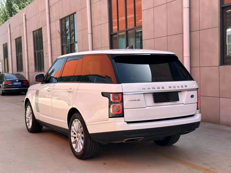 临沂17年路虎揽胜行政7