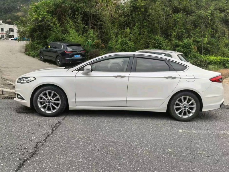 广州17年福特蒙迪欧4