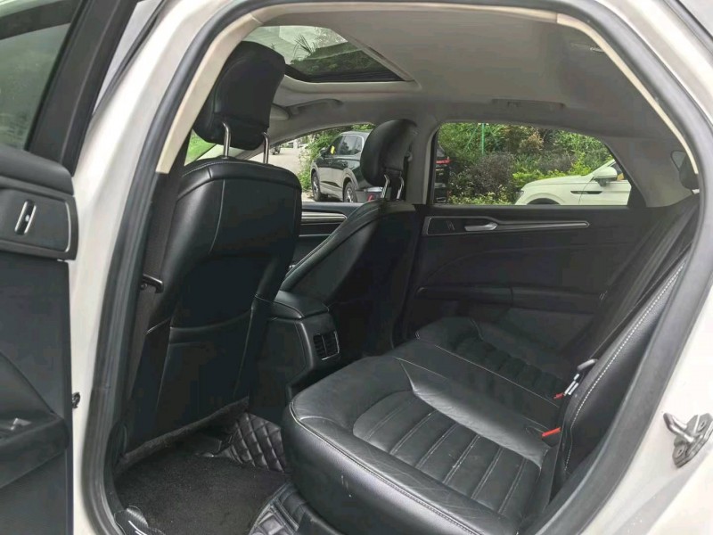 广州17年福特蒙迪欧7