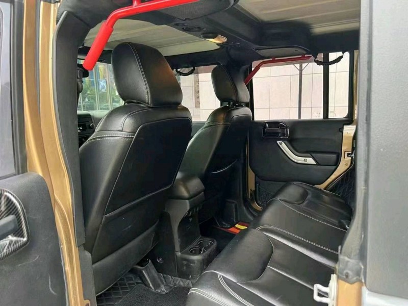 烟台15年Jeep牧马人9