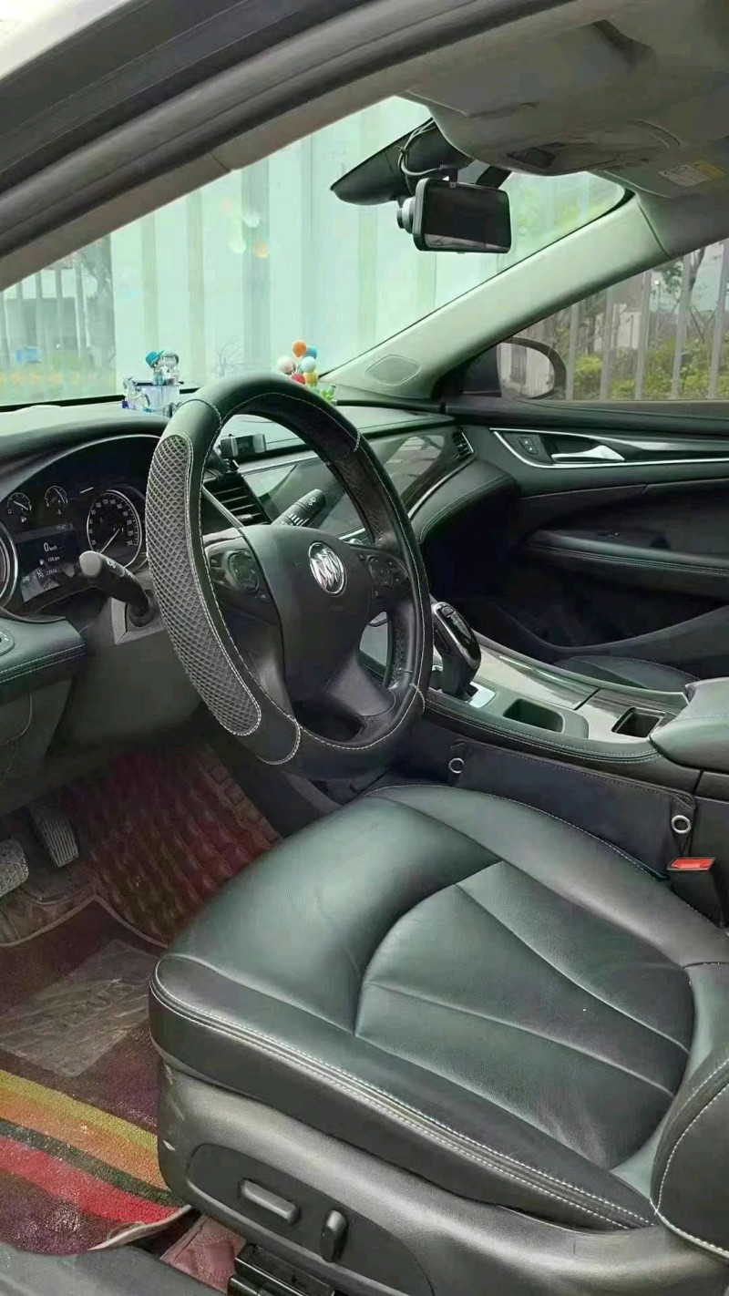 东莞21年别克君越4