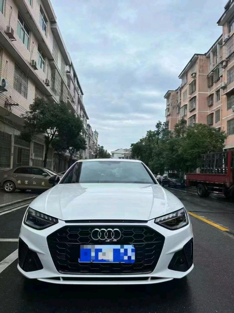岳陽23年奧迪A4L1