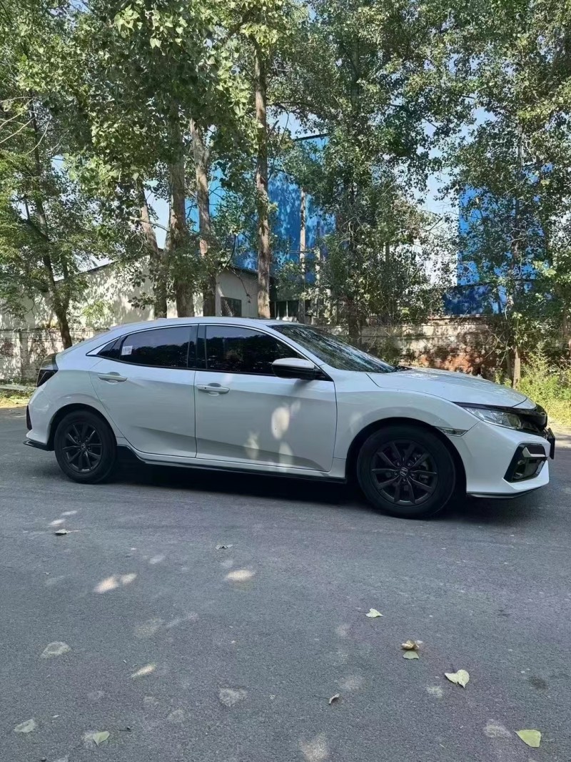 菏泽22年本田思域3