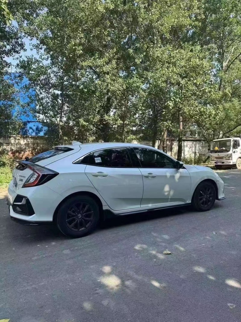 菏泽22年本田思域7