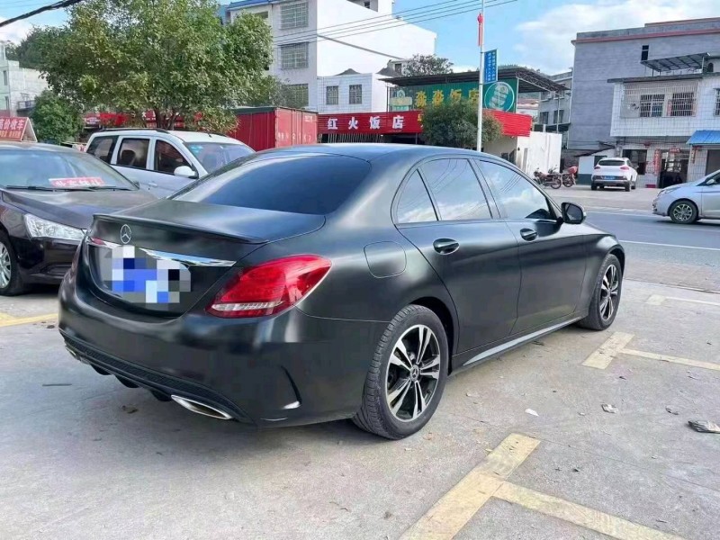 苏州18年奔驰C9