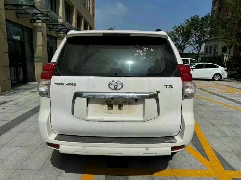 潍坊13年丰田普拉多5