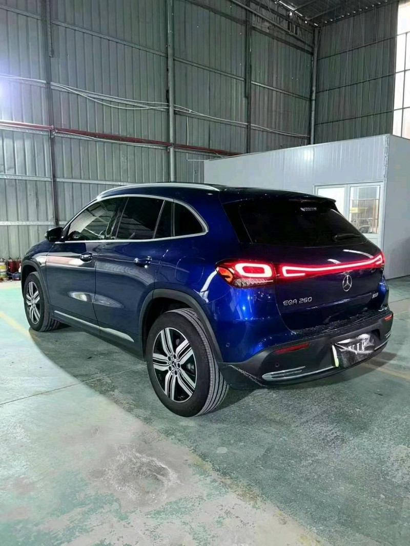 广州22年奔驰EQA7