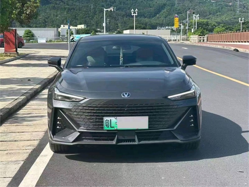 河源23年長安汽車UNI-V1