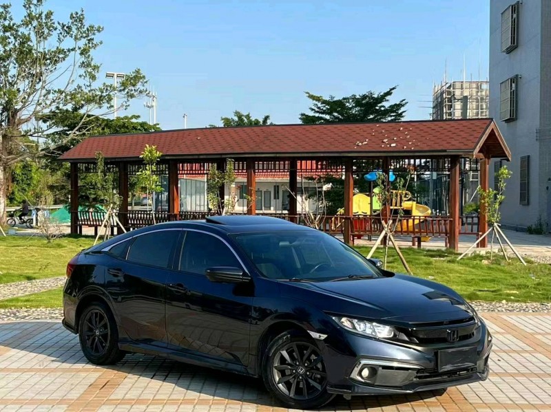 汕头22年本田思域2