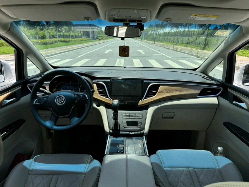 盐城19年别克GL86