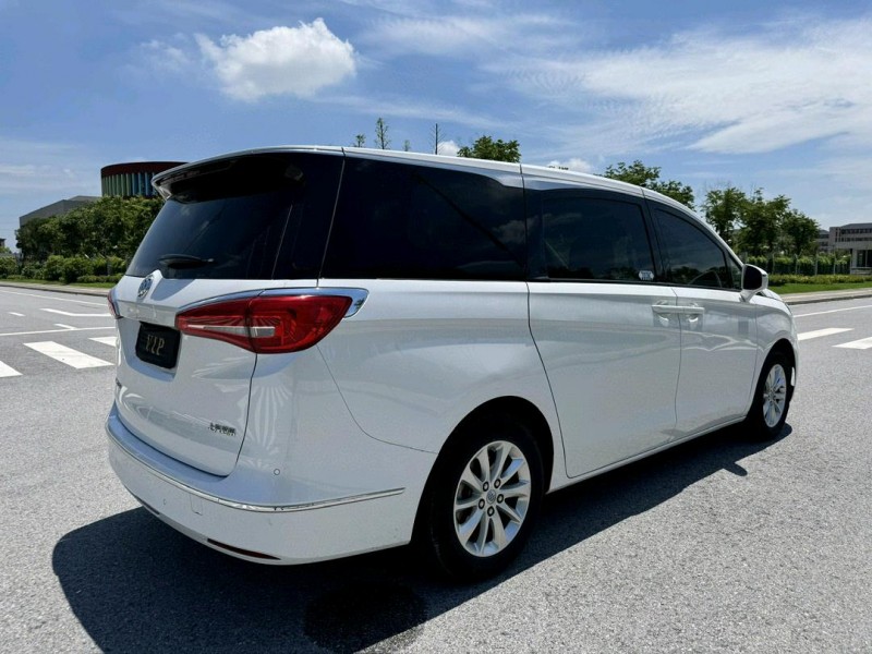 盐城19年别克GL88