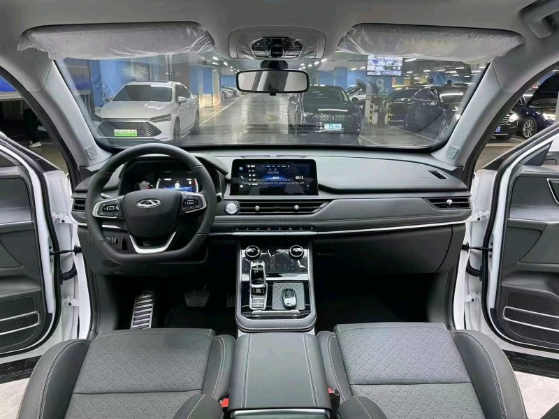 成都24年奇瑞瑞虎84