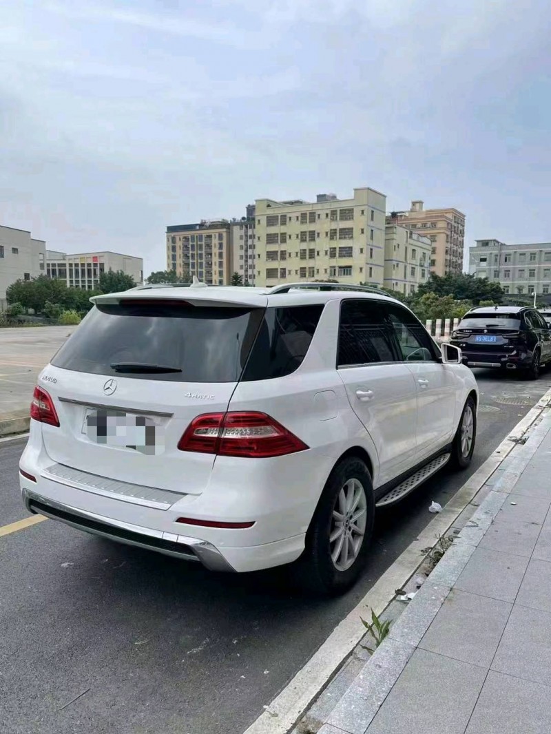 东莞14年奔驰ML7