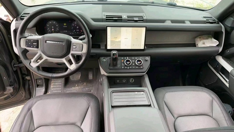 东莞23年路虎卫士4