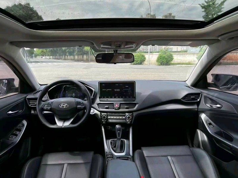 成都21年现代菲斯塔4