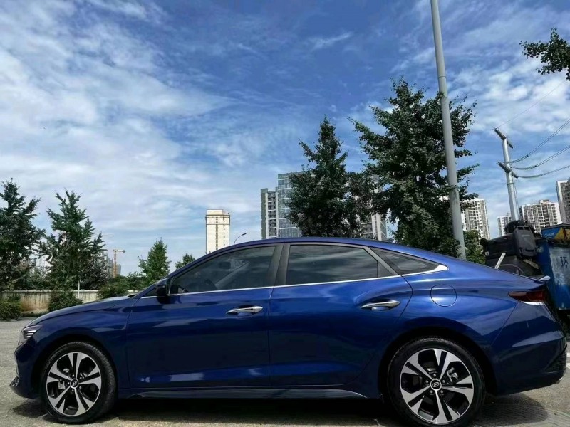 成都21年现代菲斯塔9