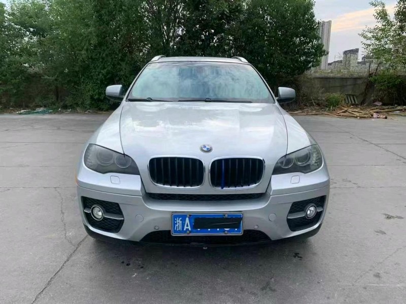 徐州09年宝马X61