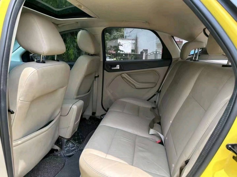 广州14年福特福克斯3