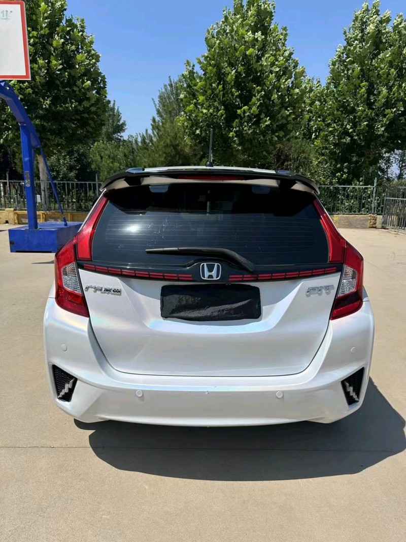 廊坊17年本田飞度9