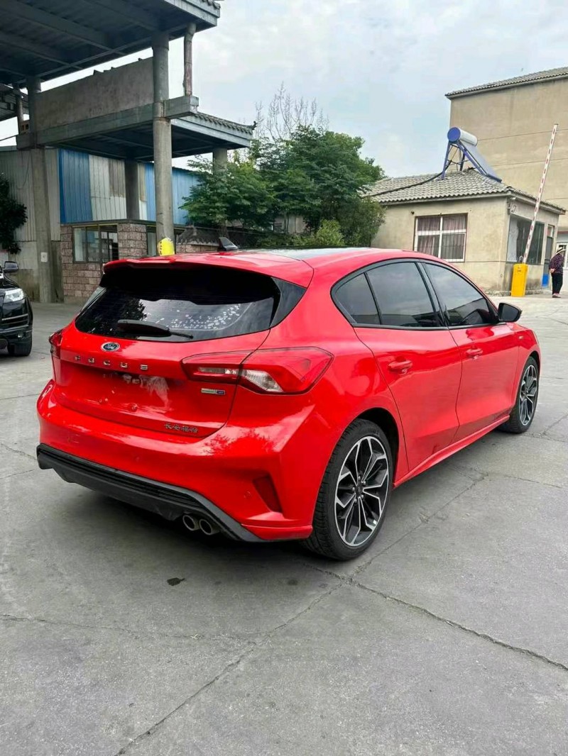 徐州21年福特福克斯8