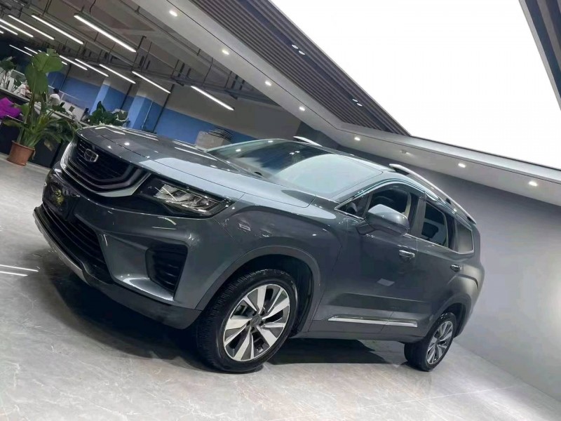 成都20年吉利豪越2