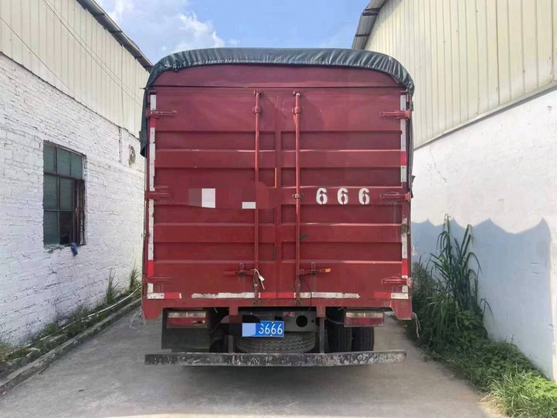 廣州22年卡車系列重汽豪沃9