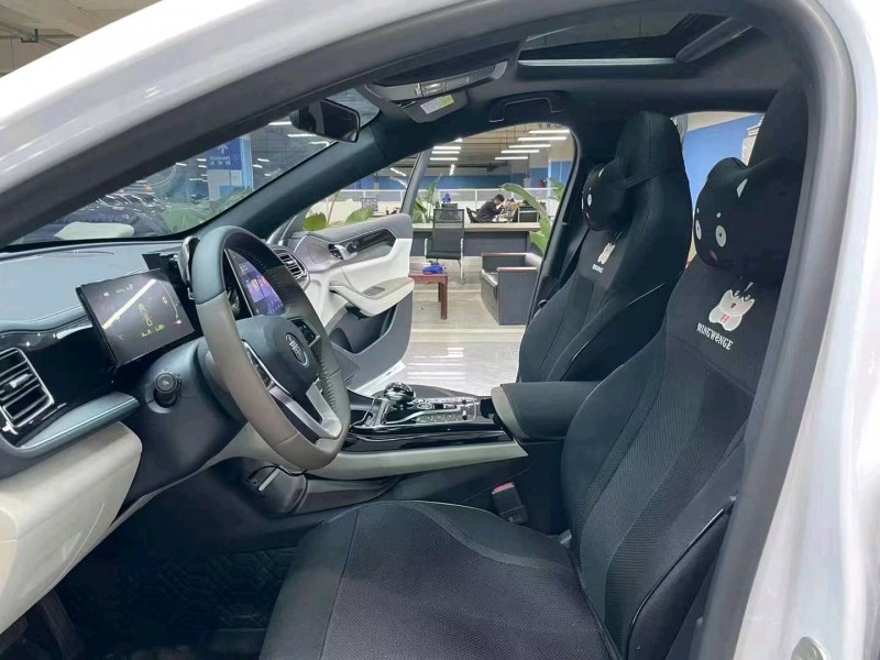 成都23年比亚迪秦3