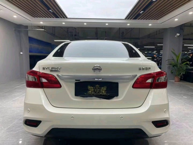 成都22年日产轩逸7