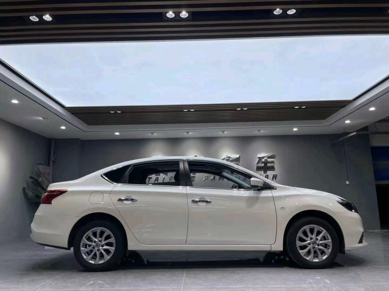 成都22年日产轩逸8