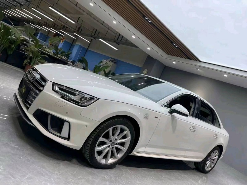 成都19年奥迪A4L2