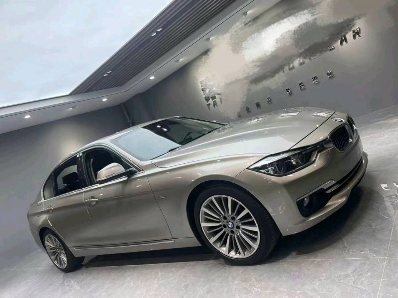 成都18年宝马3系2