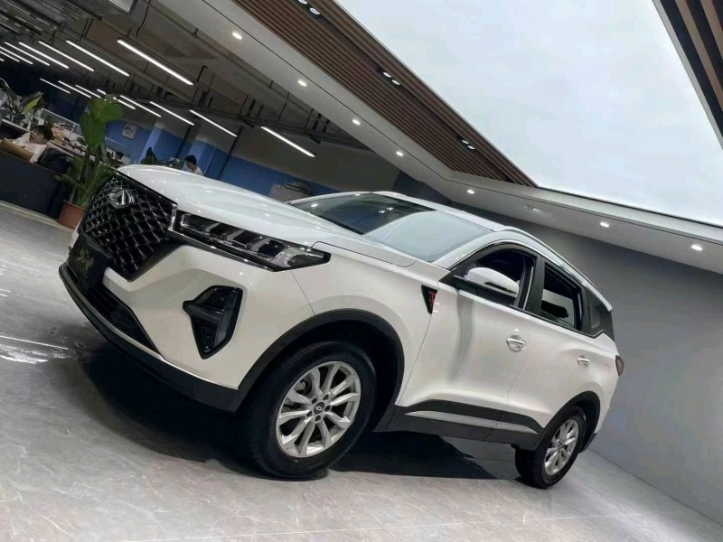 成都23年奇瑞瑞虎73