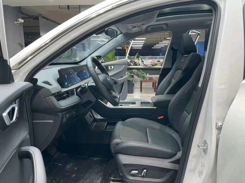 成都23年奇瑞瑞虎75