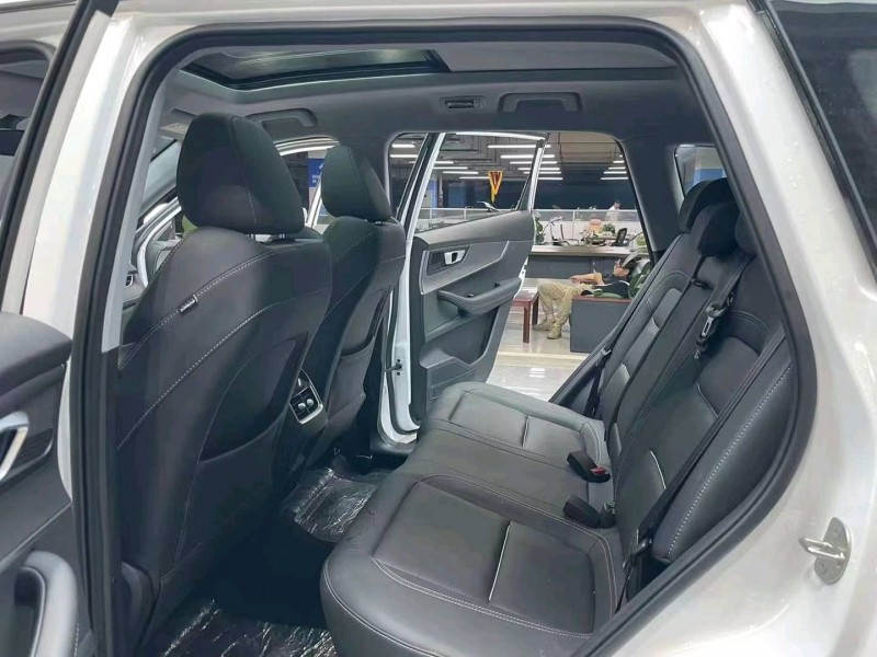 成都23年奇瑞瑞虎76