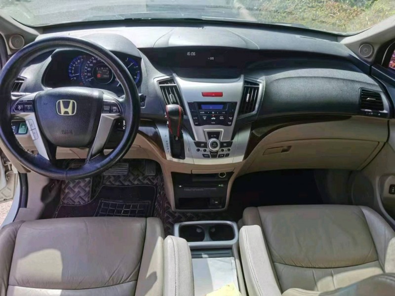 临沂13年本田奥德赛4