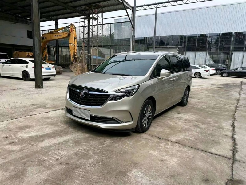 徐州22年别克GL82