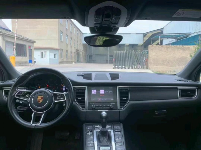 徐州17年保时捷Macan3