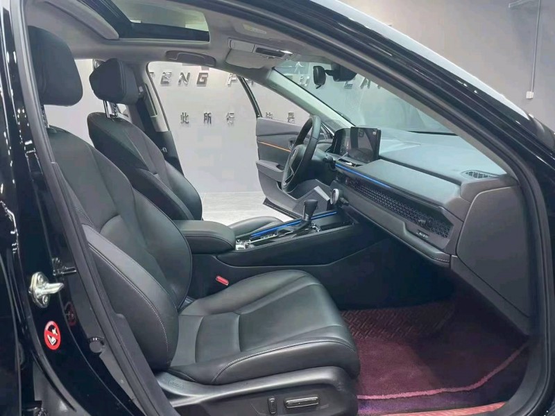 成都23年本田雅阁9